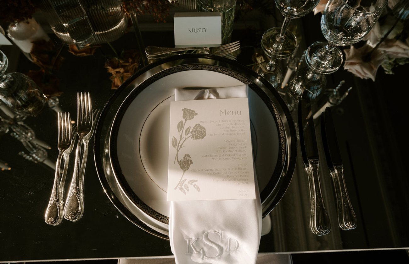 Table setting for catering